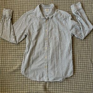 Classic Scout Vintage Striped Long Sleeve Crinkled Cotton Collared Button-up